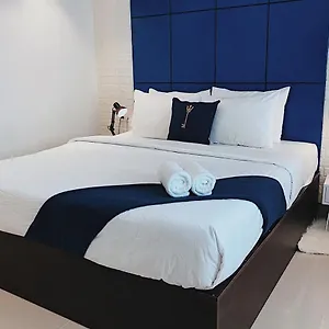 https://lucia-beach.dananghotels.net